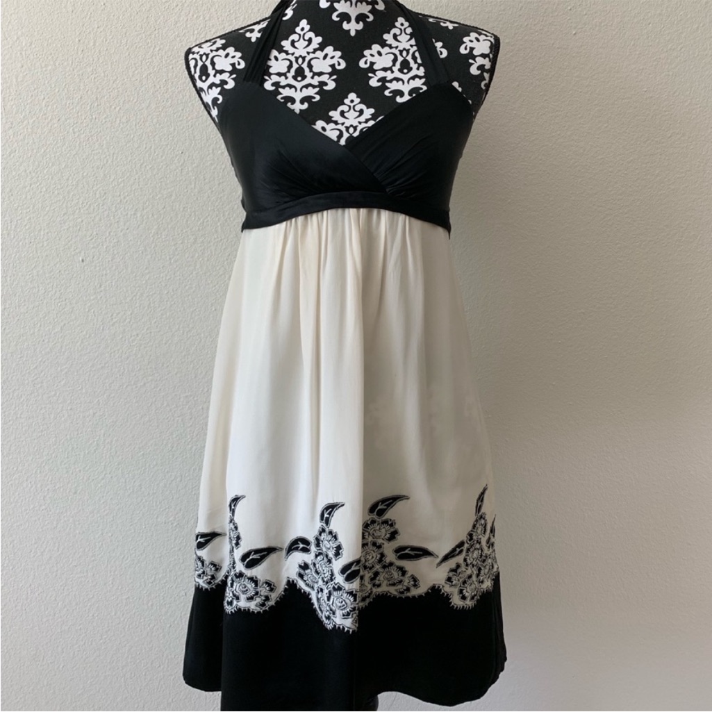 Bcbg Max Azria Black And White 100% Silk Halter Dress. Size 2p